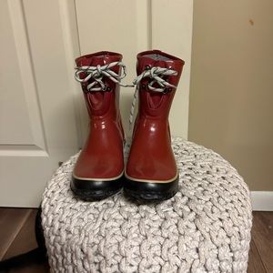 Red Bogs women’s 7
